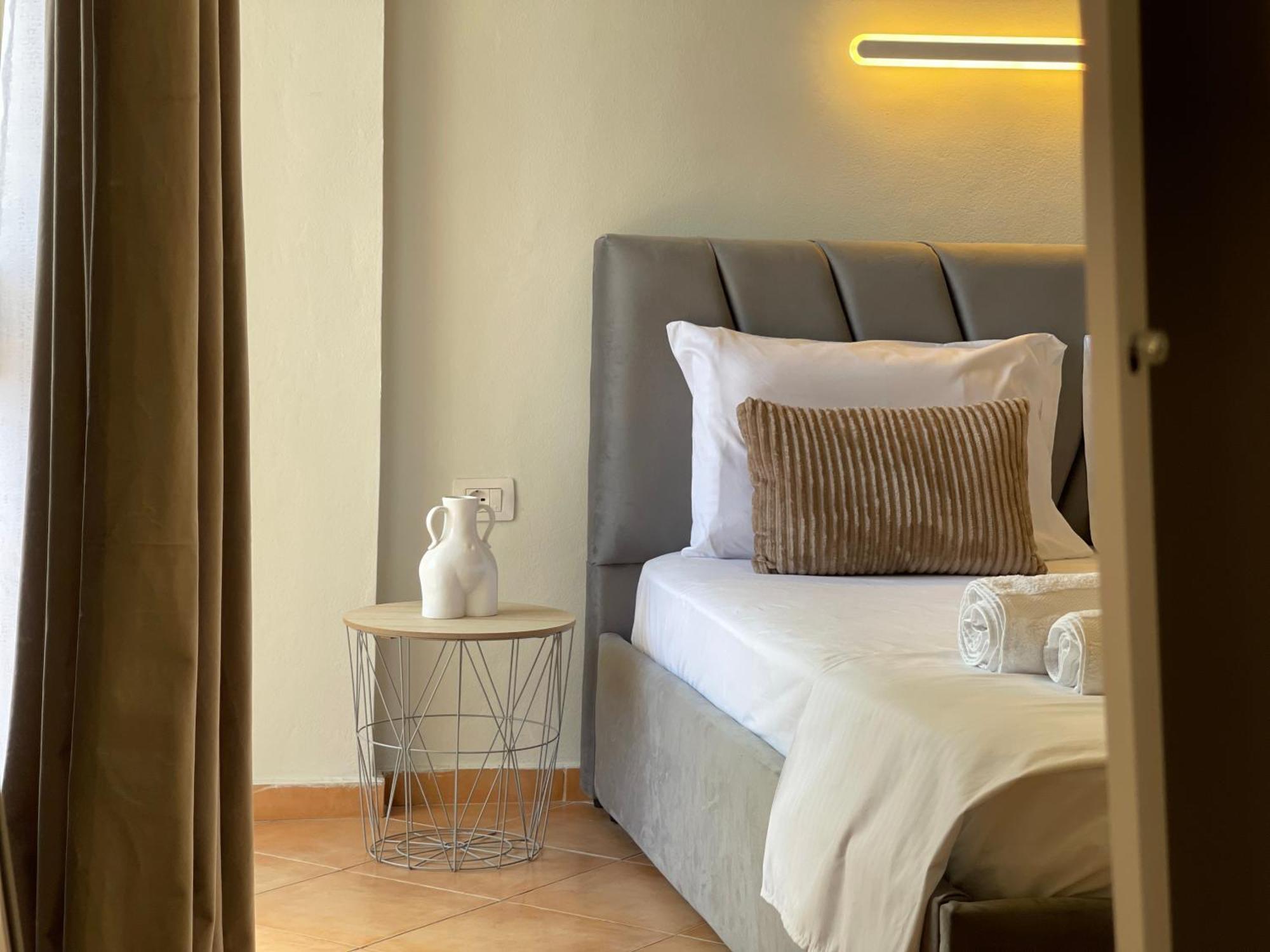 Azure 2 Apartament