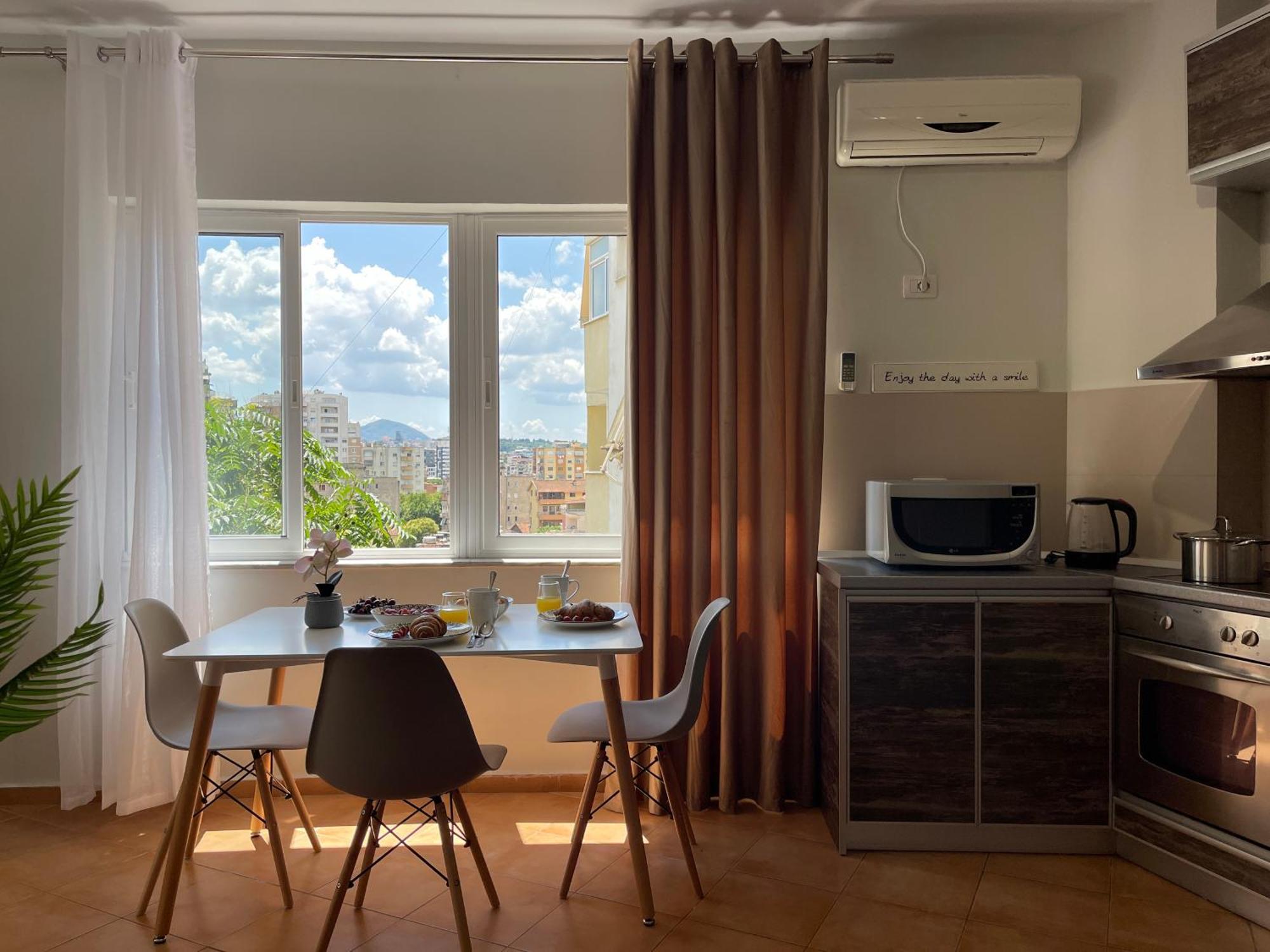 Azure 2 * Tirana